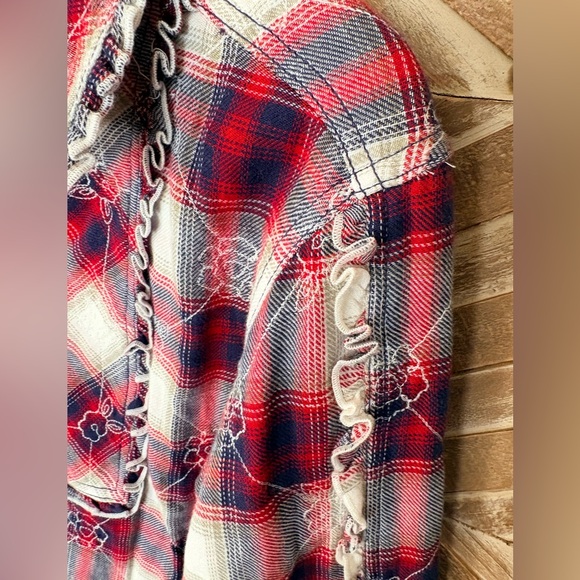 We The Free Georgia Plaid Embroidered Button Down - Picture 8 of 17